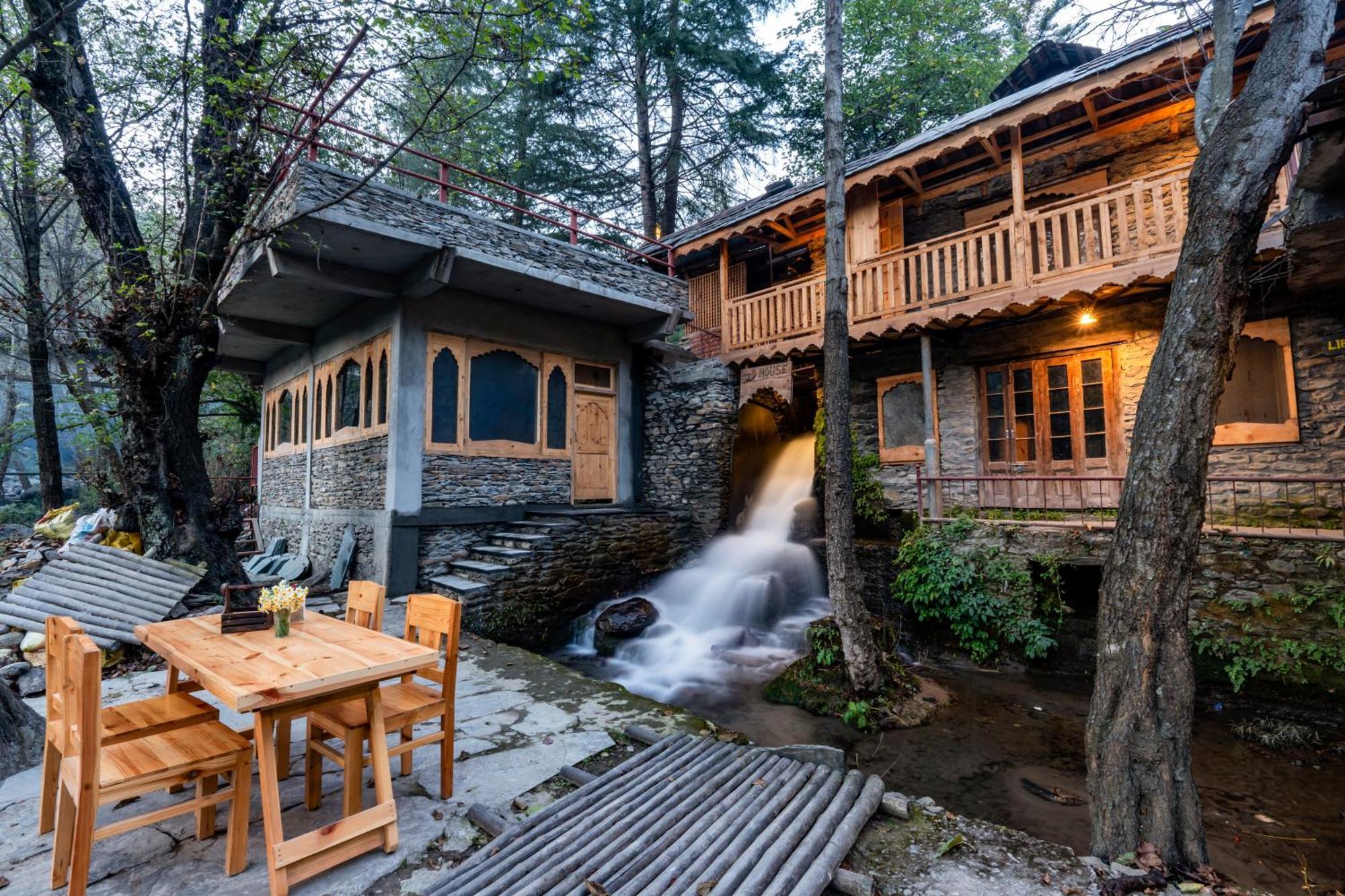 Notonmap - H2O House Apartment Chamba  Exterior photo