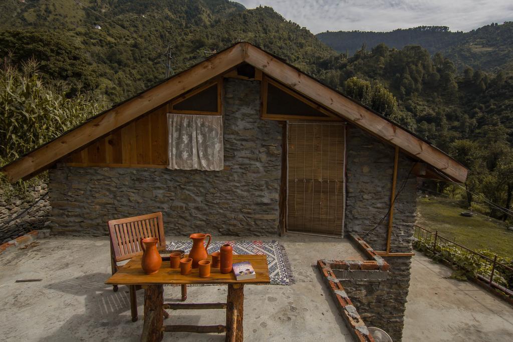 Notonmap - H2O House Apartment Chamba  Exterior photo